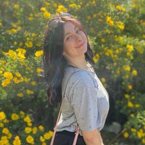 Meet your Posher, Aydriena
